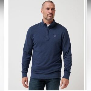 NWT Travis Mathew Elevated Comfort

CLOUD QUARTER ZIP 2.0